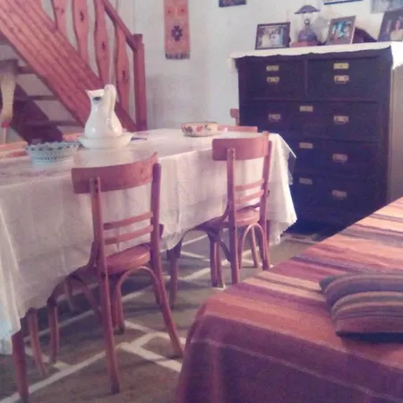 Сasa de vacaciones Traditional House In Argyrades - Don'T Miss It!!!